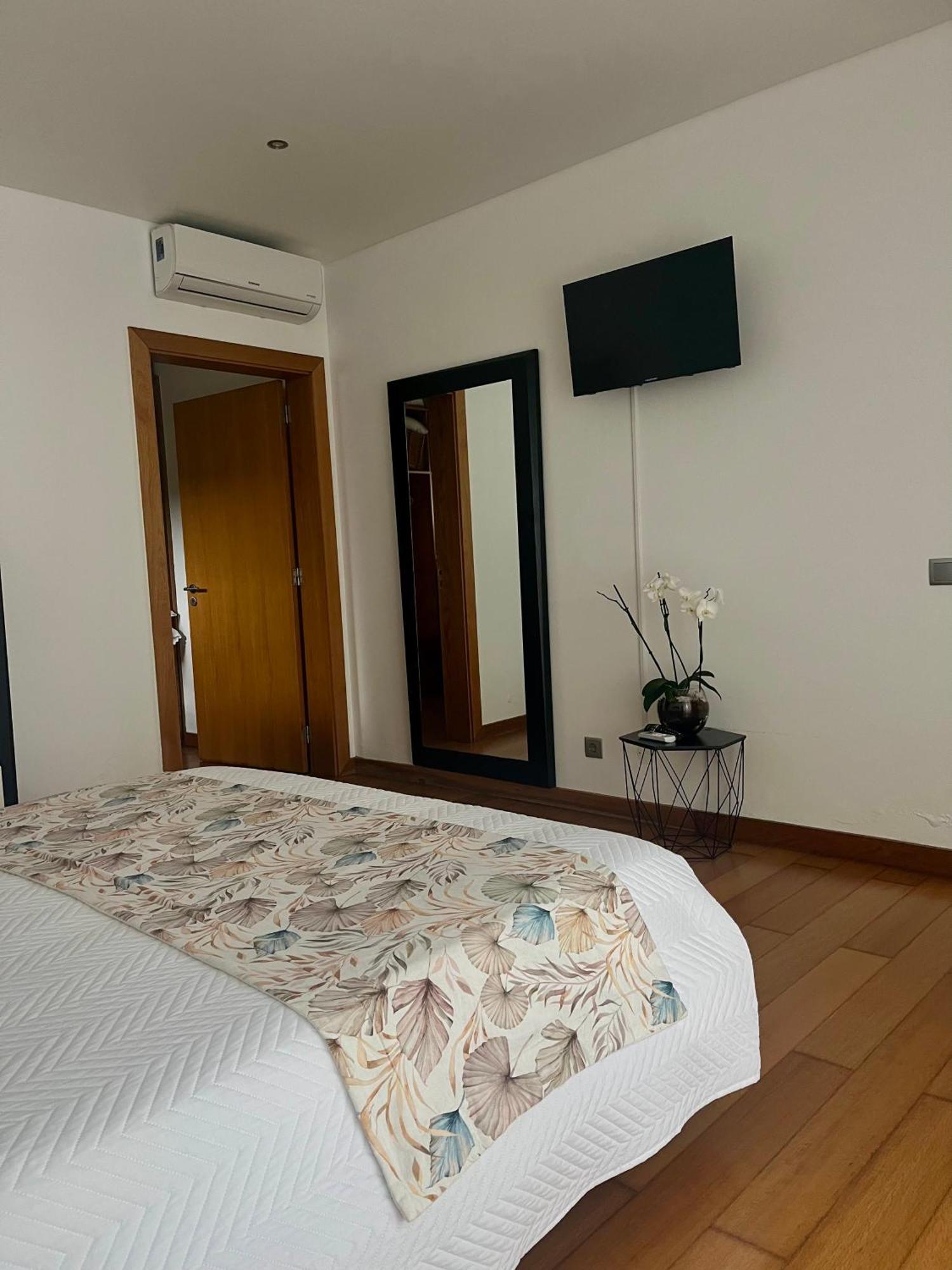 Crystal House Apartment Angra do Heroismo Bagian luar foto